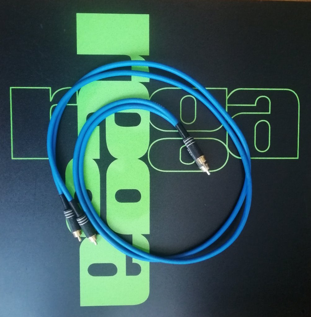 Tasker C-209 dual screen rca audio interlink rood blauw ofc, Ophalen of Verzenden, Zo goed als nieuw, Minder dan 2 meter, Interlink-kabel
