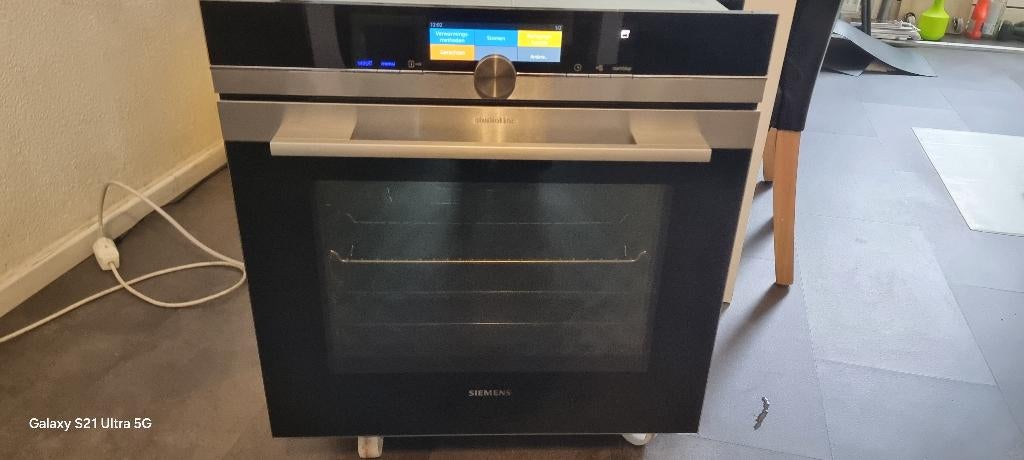 Siemens Stoomoven met 4D hete lucht typenr HS858GXS1, Gebruikt, Hete lucht, Oven met grill, Inbouw