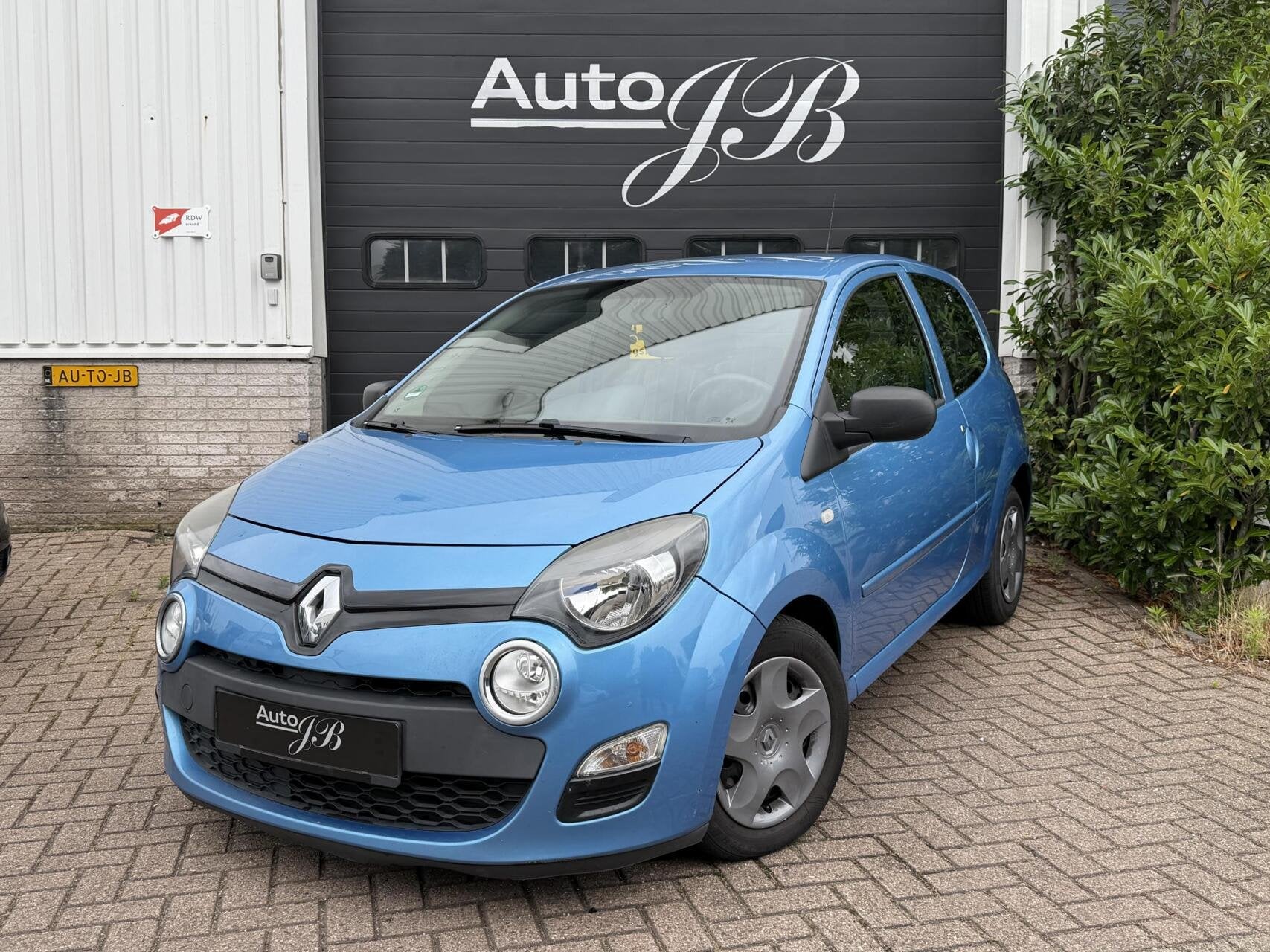 Renault Twingo 1.2 16V COLLECTION | AIRCO | CRUISE | RIEM VV, Auto's, Voorwielaandrijving, Euro 5, Gebruikt, Zwart