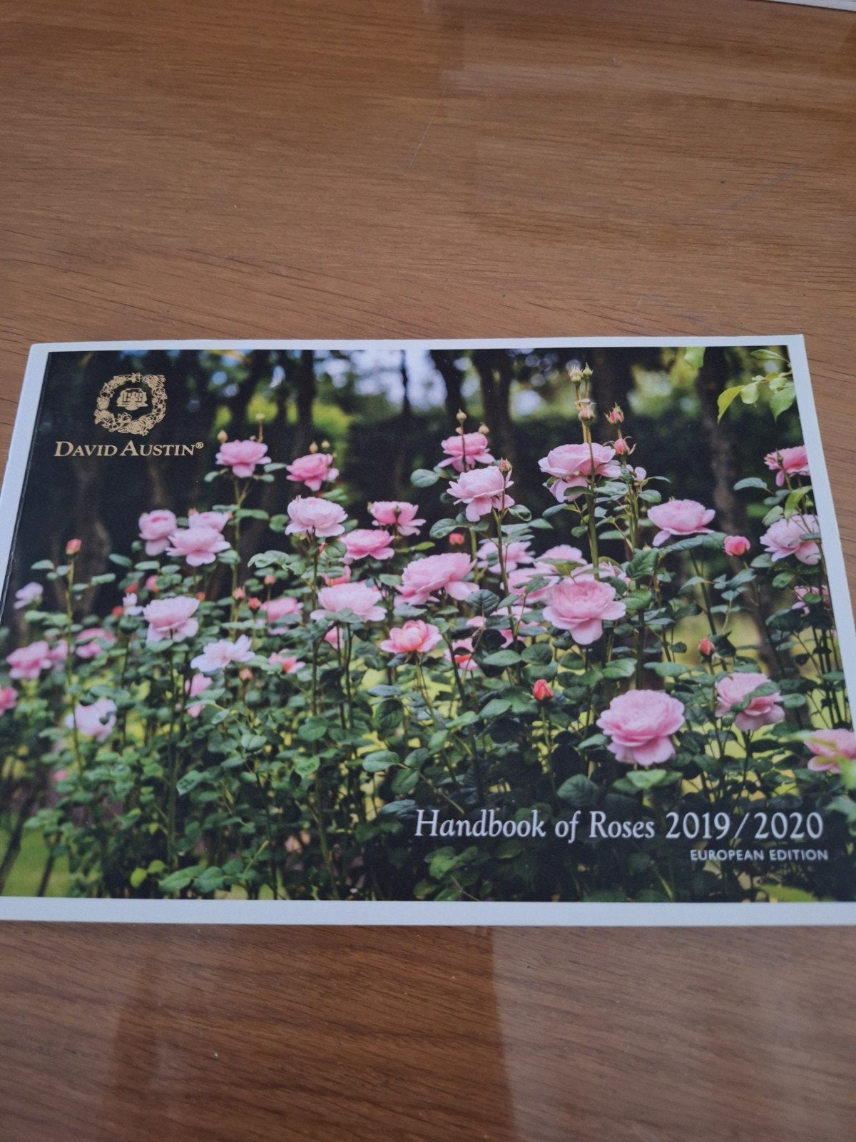 handboek of Roses  2019 /2020, Ophalen of Verzenden, Interieur en Design