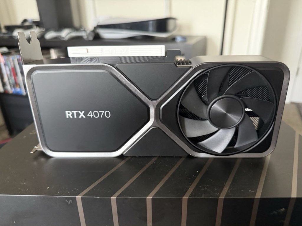 NVIDIA GeForce RTX 4070 Founders Edition, Ophalen, GDDR6, PCI-Express 4, Zo goed als nieuw