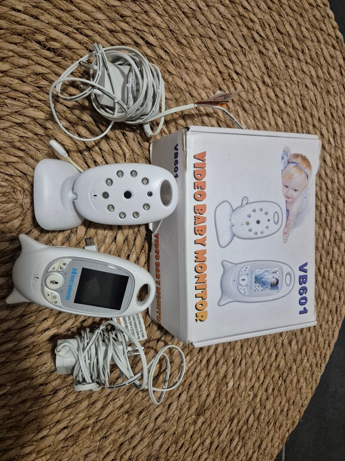 vb601 video Babyfoon met camara & kleurenscherm
 VB601 Vid, Ophalen