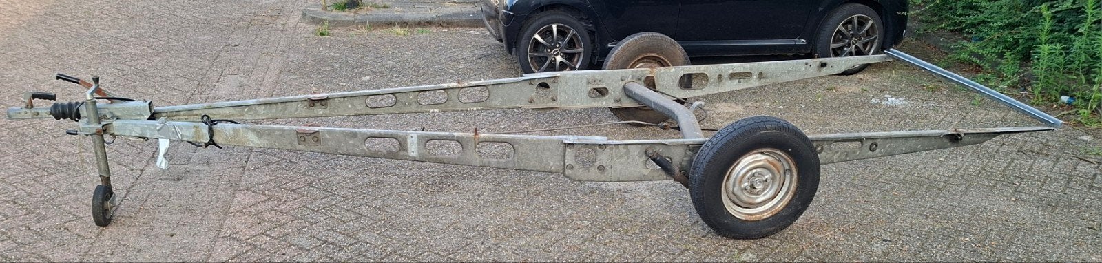 Geremd onderstel motor- of boottrailer en bakaanhanger, Ophalen, Gebruikt