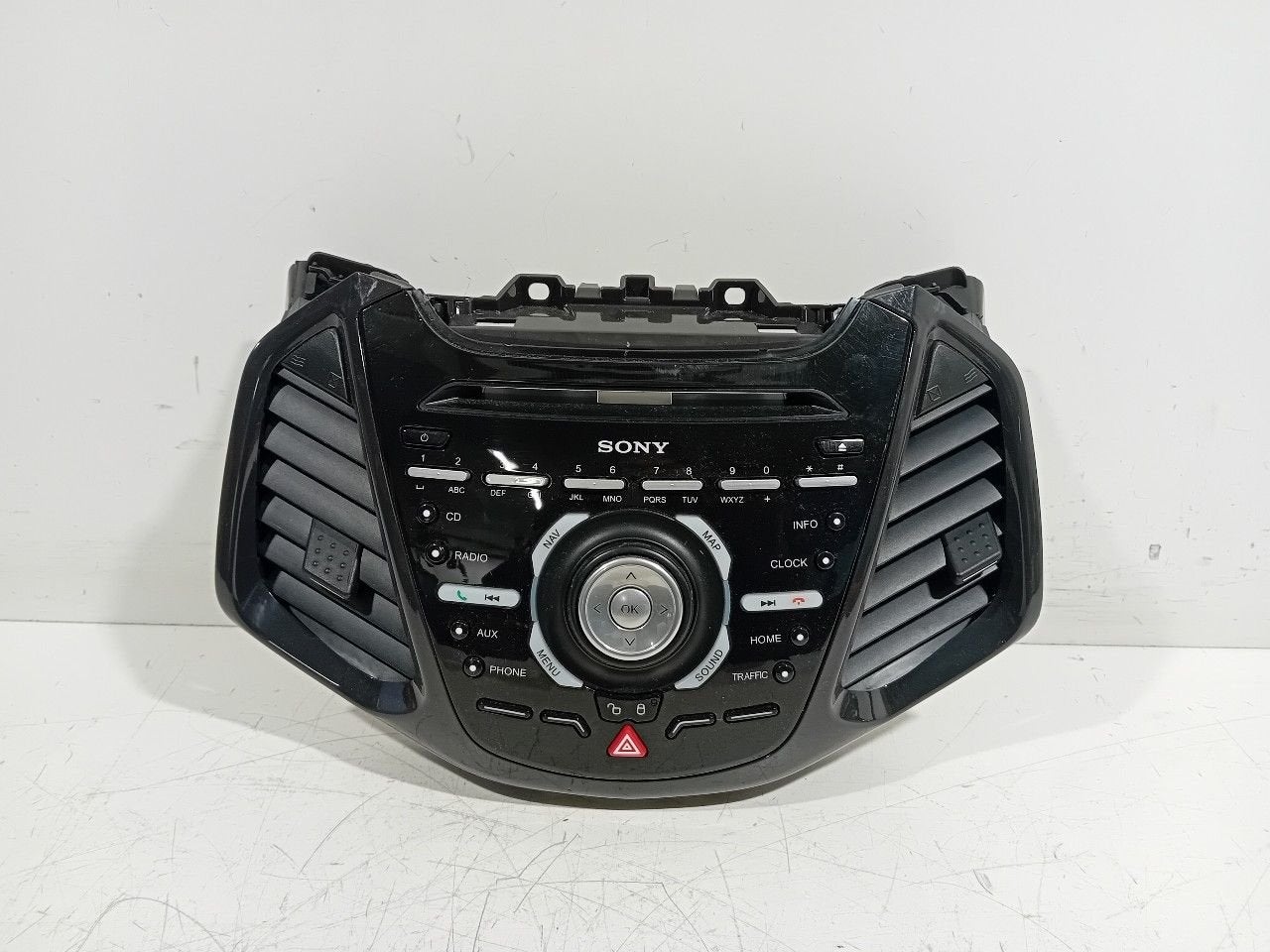 Radio bediening Ford EcoSport, Ophalen of Verzenden, Van der Ven Autorecycling B.V., Onderdelen@venauto.nl, Ettenseweg 76, 4706 PB Roosendaal, The Netherlands