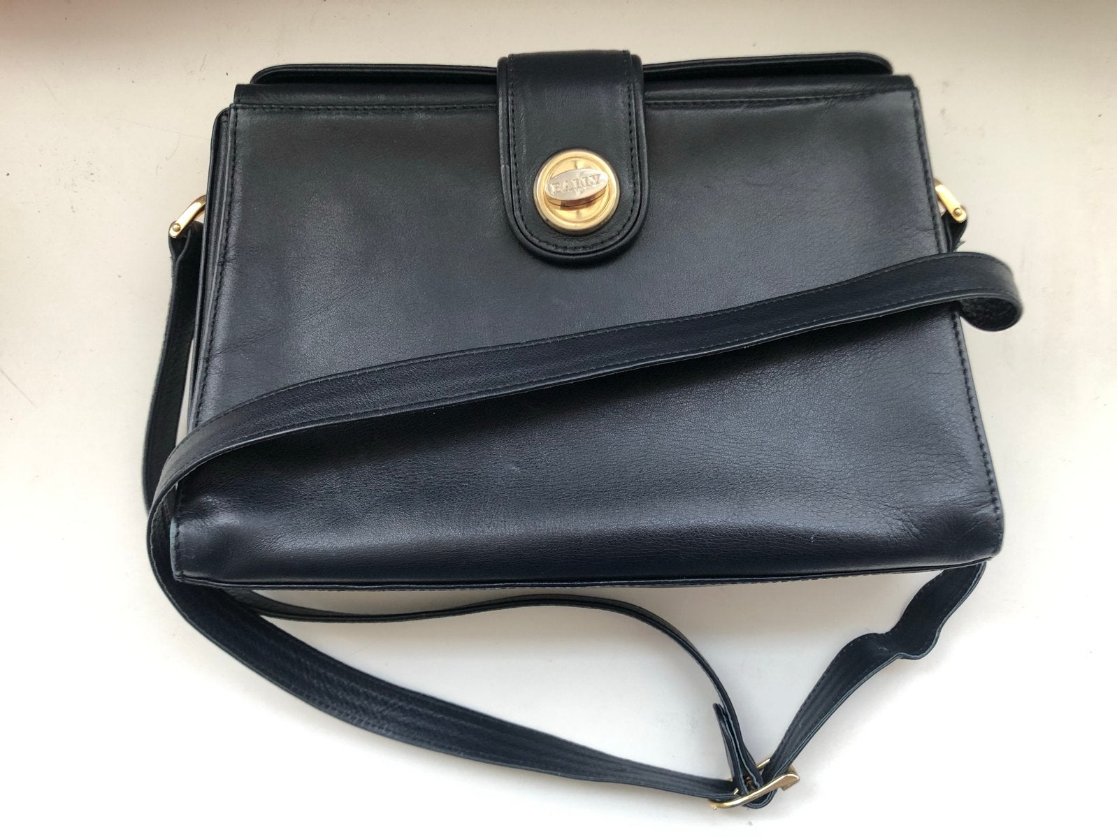 Vintage Bally schoudertas zwart leer, Overige merken, Gebruikt, Zwart, Ophalen of Verzenden
