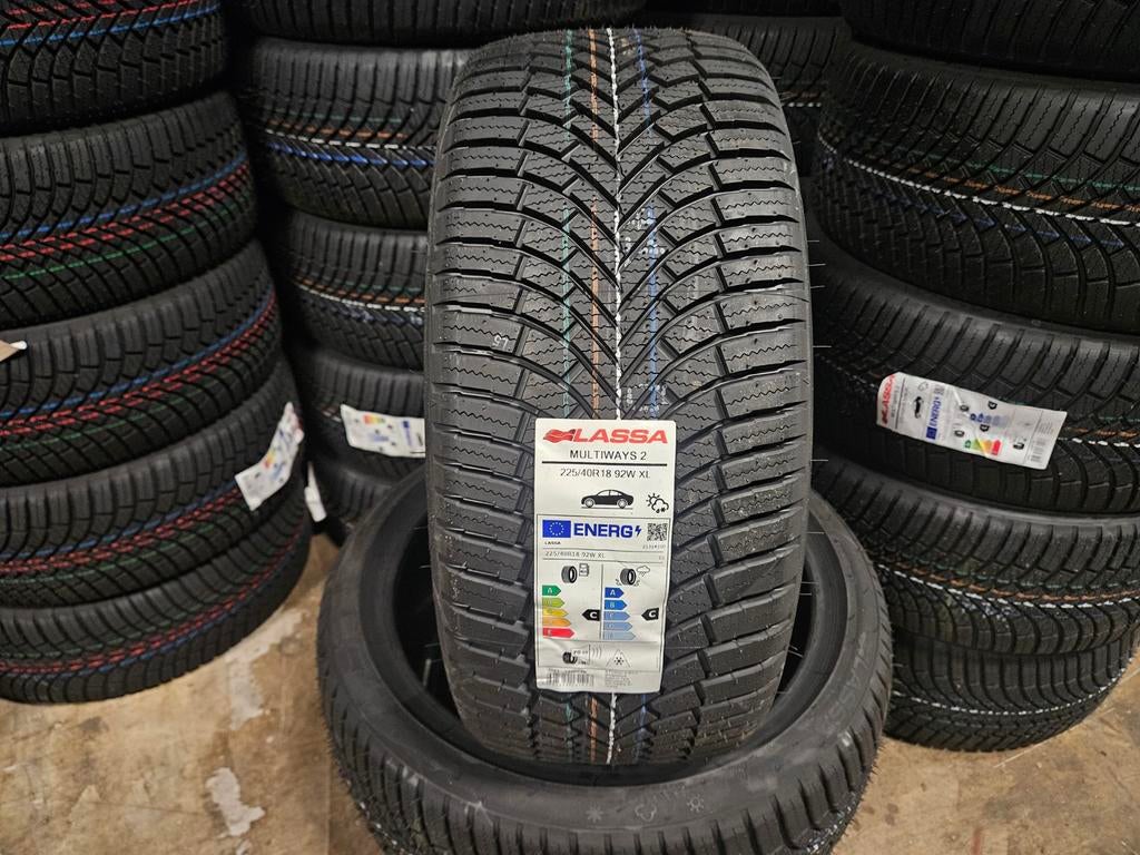 Nieuwe all season banden 225 40 18 Lassa €89 all-in, Auto-onderdelen, Banden en Velgen, 18 inch, Nieuw, Ophalen of Verzenden, All Season