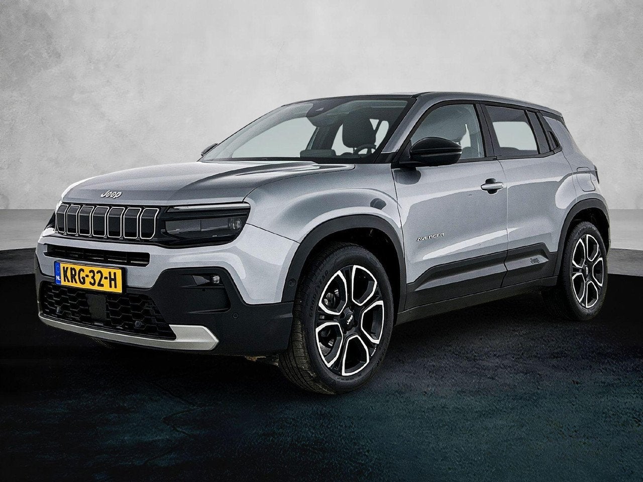 Jeep Avenger 1.2 100pk Summit | Camera | Apple Carplay / And, Auto's, 101 pk, Gebruikt, 1199 cc, Bedrijf