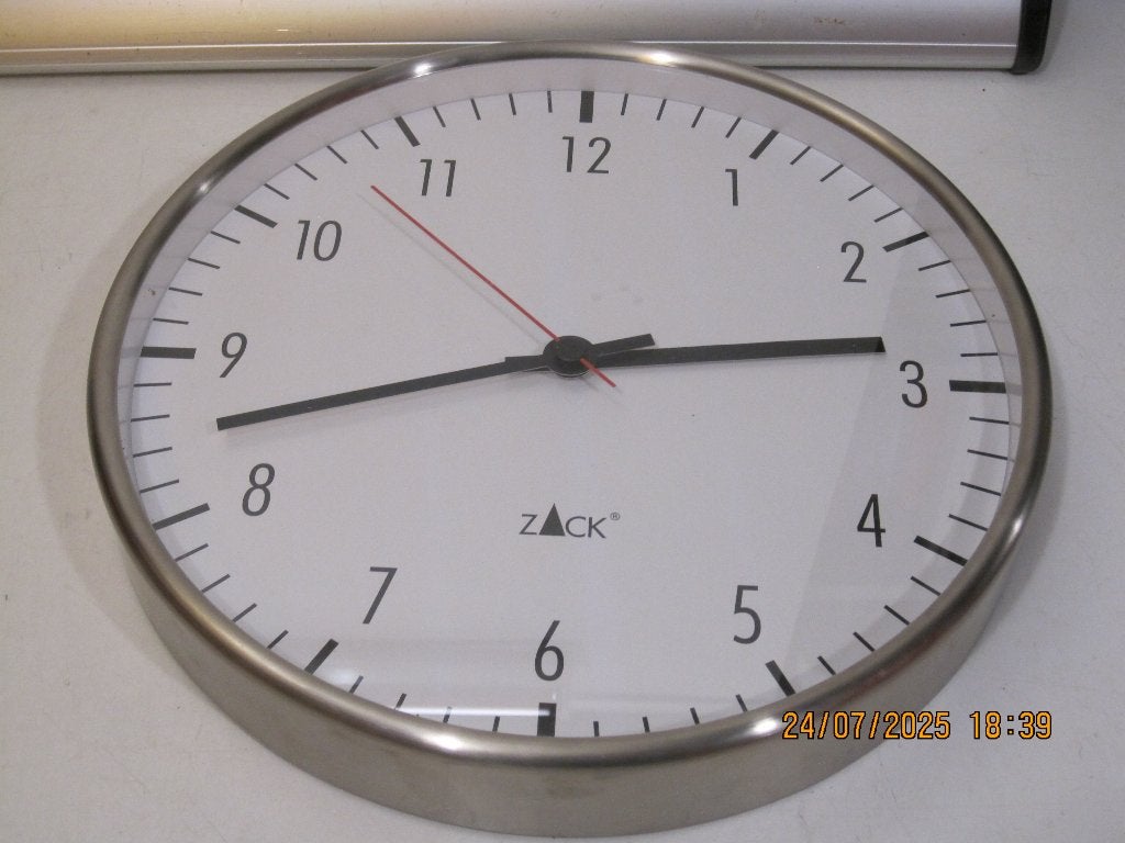 zack rvs design wandklok 35 cm dia (351), Ophalen of Verzenden, Gebruikt, Analoog, Wandklok