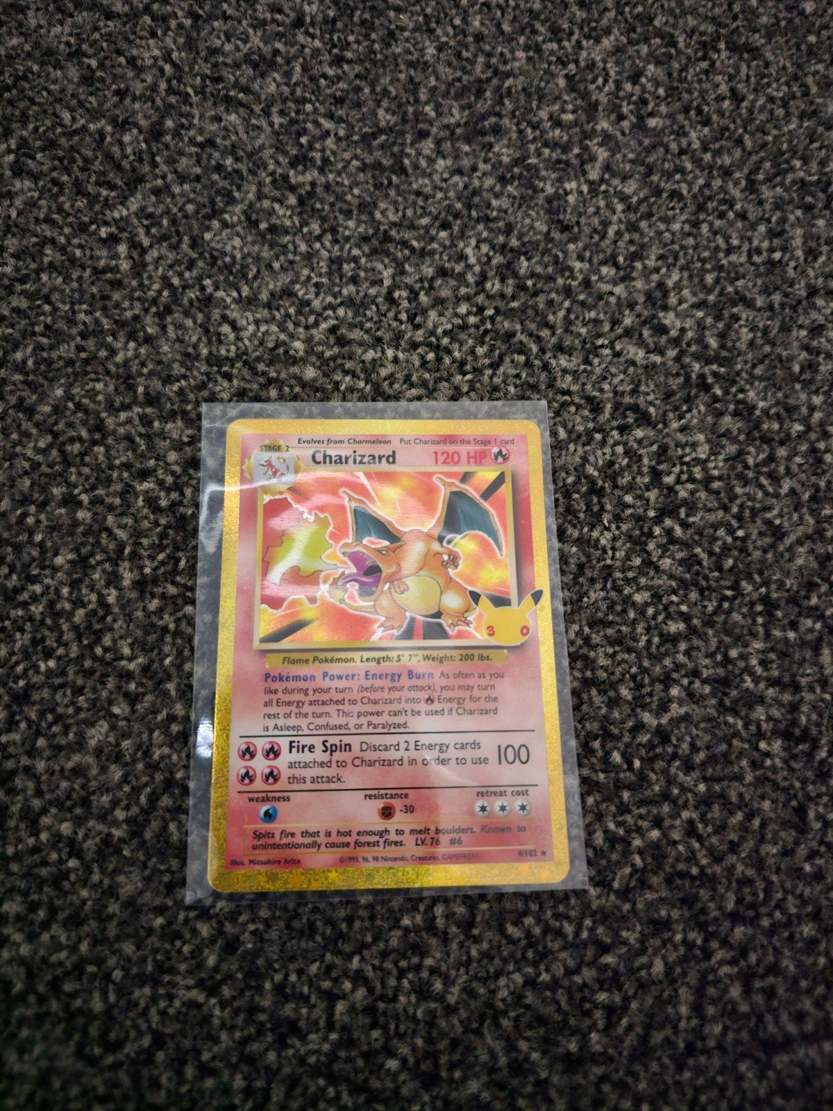 Pokémon Charizard 30th Anniversary Kaart, Ophalen, Zo goed als nieuw, Losse kaart