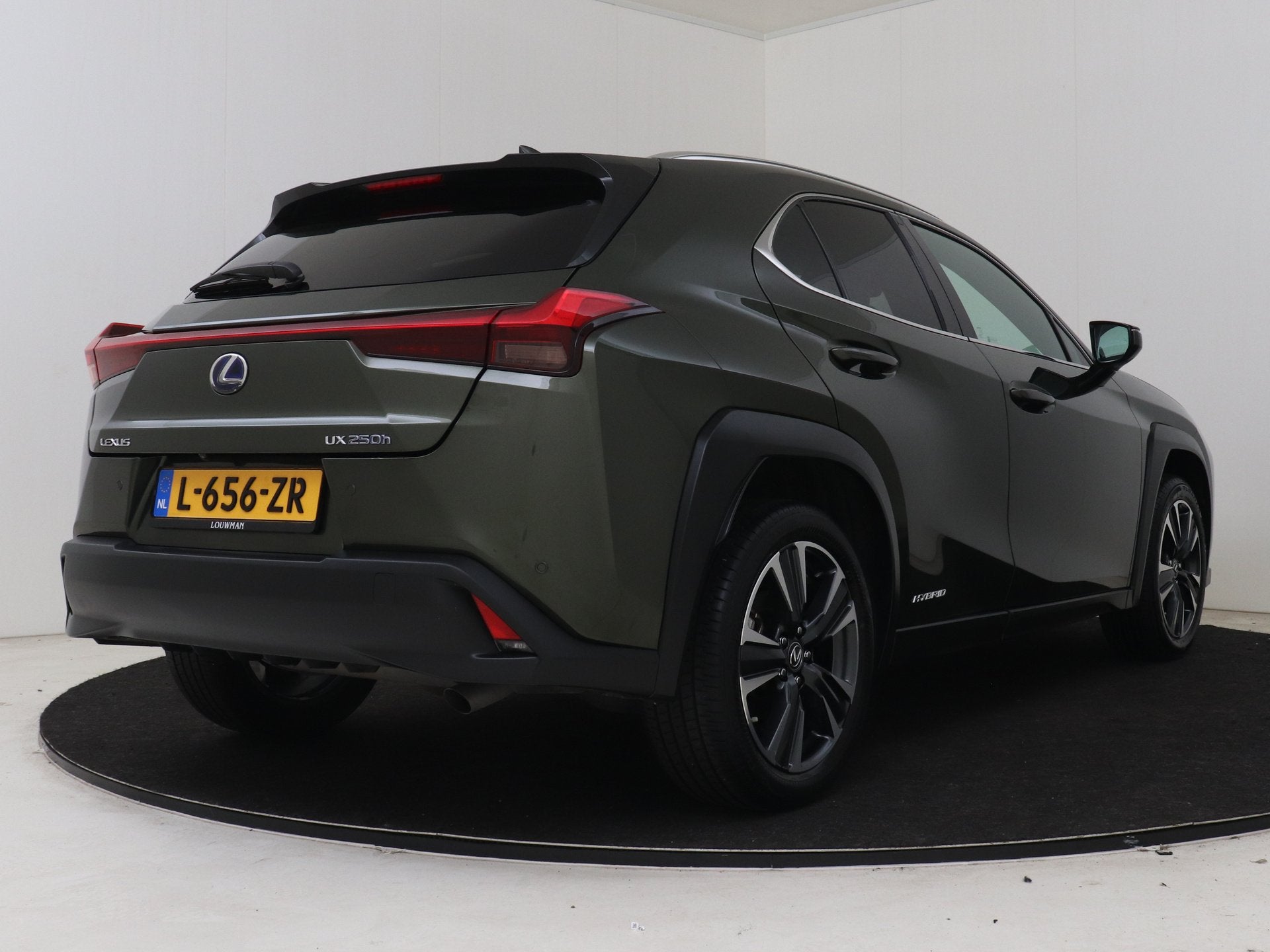 Lexus UX 250h Preference Line | BTW voertuig | Dealer onderh, Auto's, Gebruikt, 4 cilinders, Adaptive Cruise Control, 23 km/l