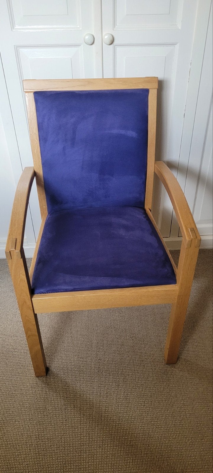 Eetkamerstoelen in licht eiken kleur. 4 stuks, Ophalen, Blauw, Zo goed als nieuw, Vier