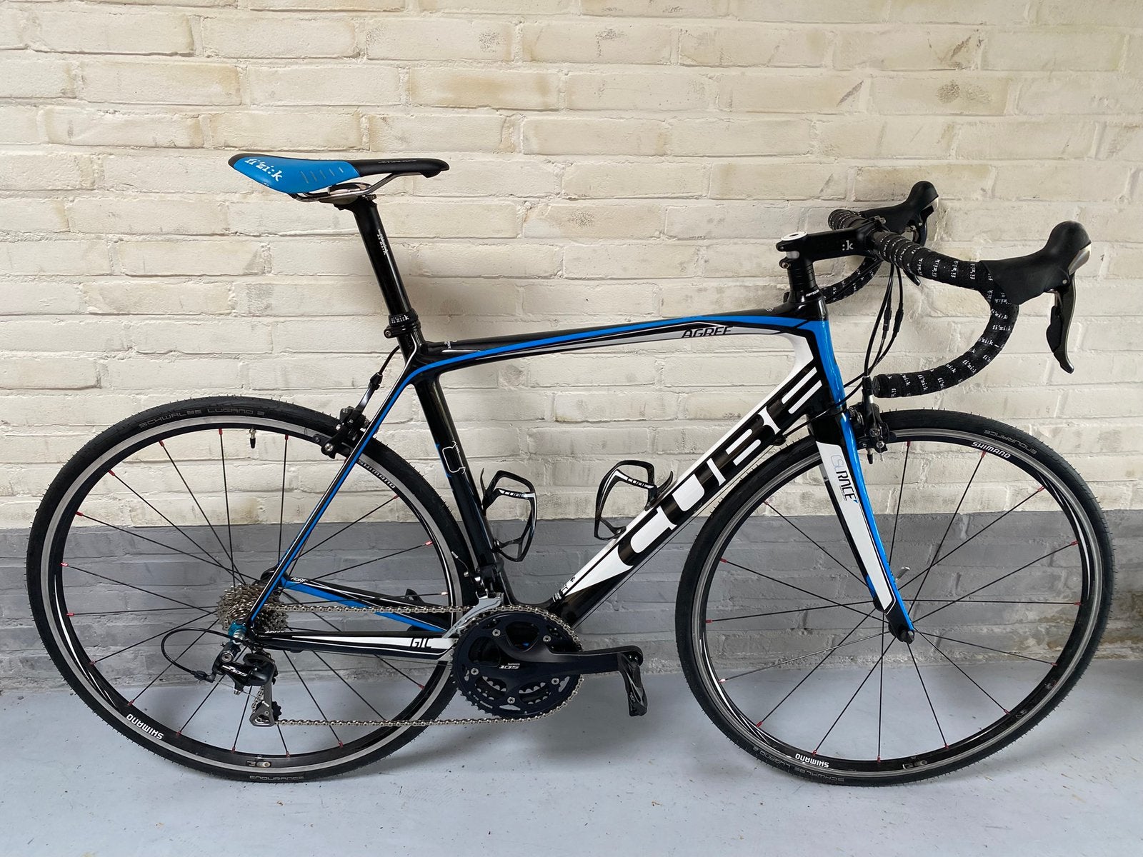 Cube Agree GTC, Overige merken, 28 inch, Carbon, Velgrem