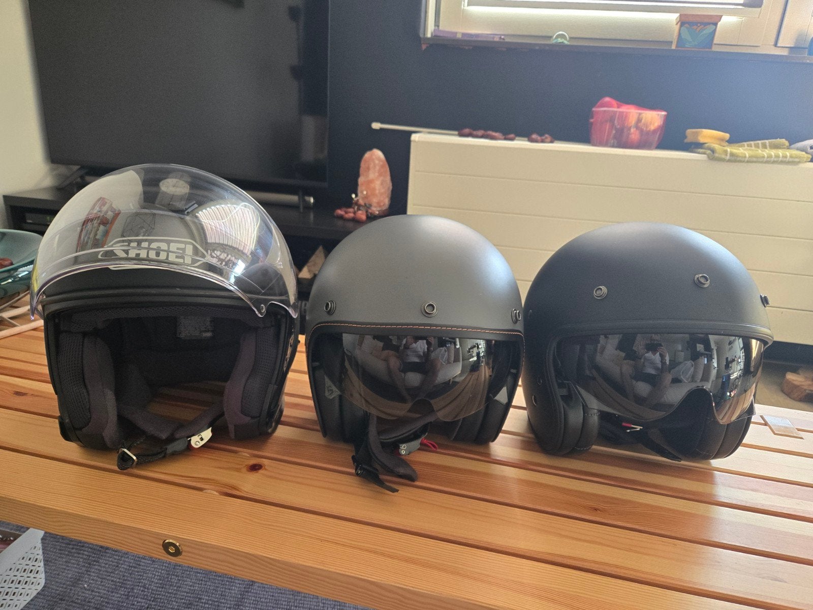 te koop 2 motorhelmen, Ophalen of Verzenden