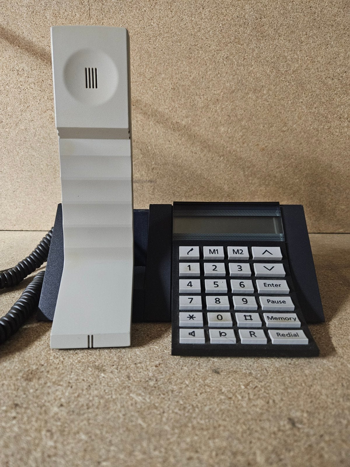 Bang en Olufsen BeoCom 1600

Bieden via mark, Telecommunicatie, Ophalen, Zo goed als nieuw