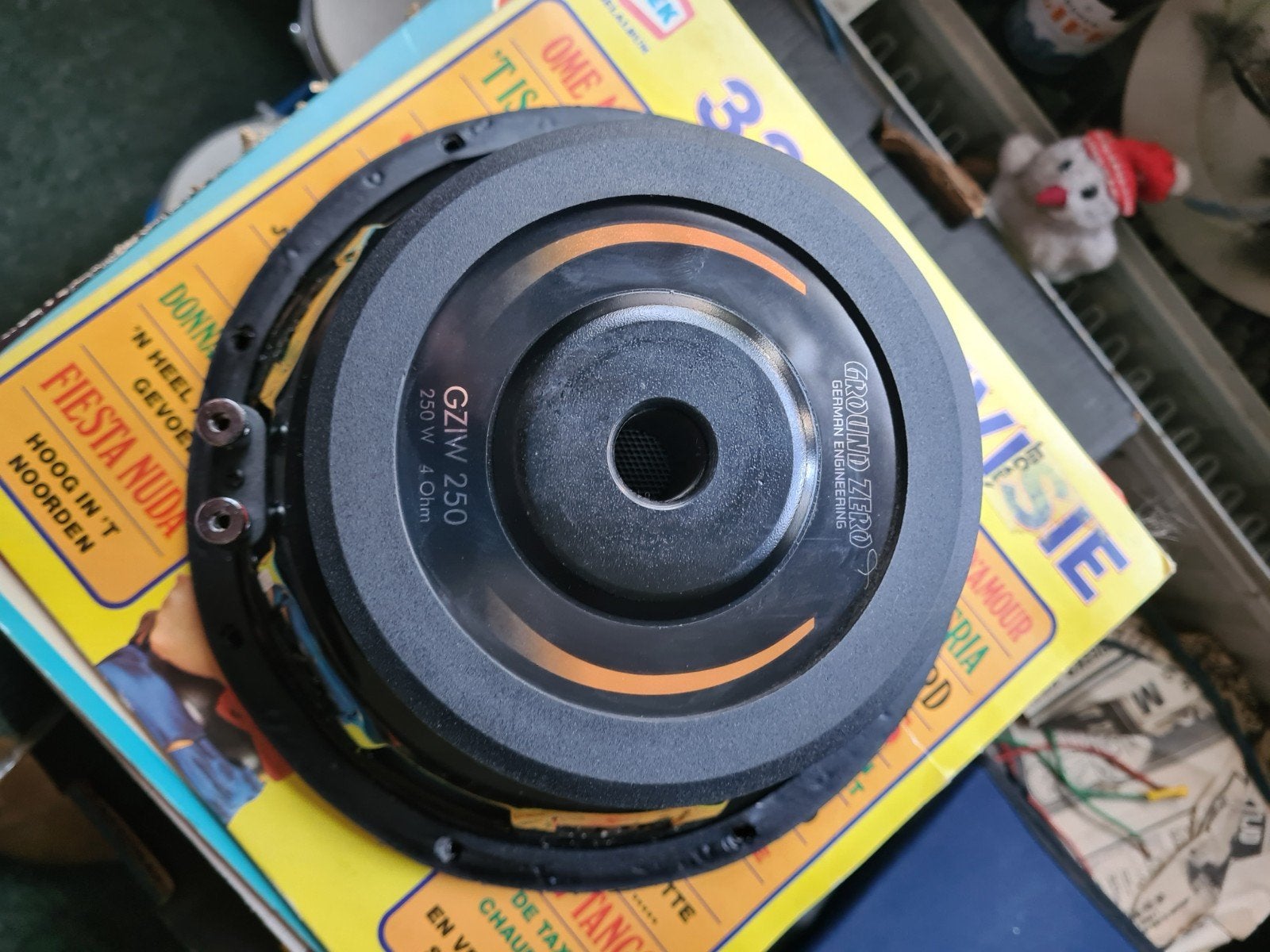 Ground Zero 10 inch 4 Ohm longtrow subwoofer gziw 250, Ophalen of Verzenden, Zo goed als nieuw