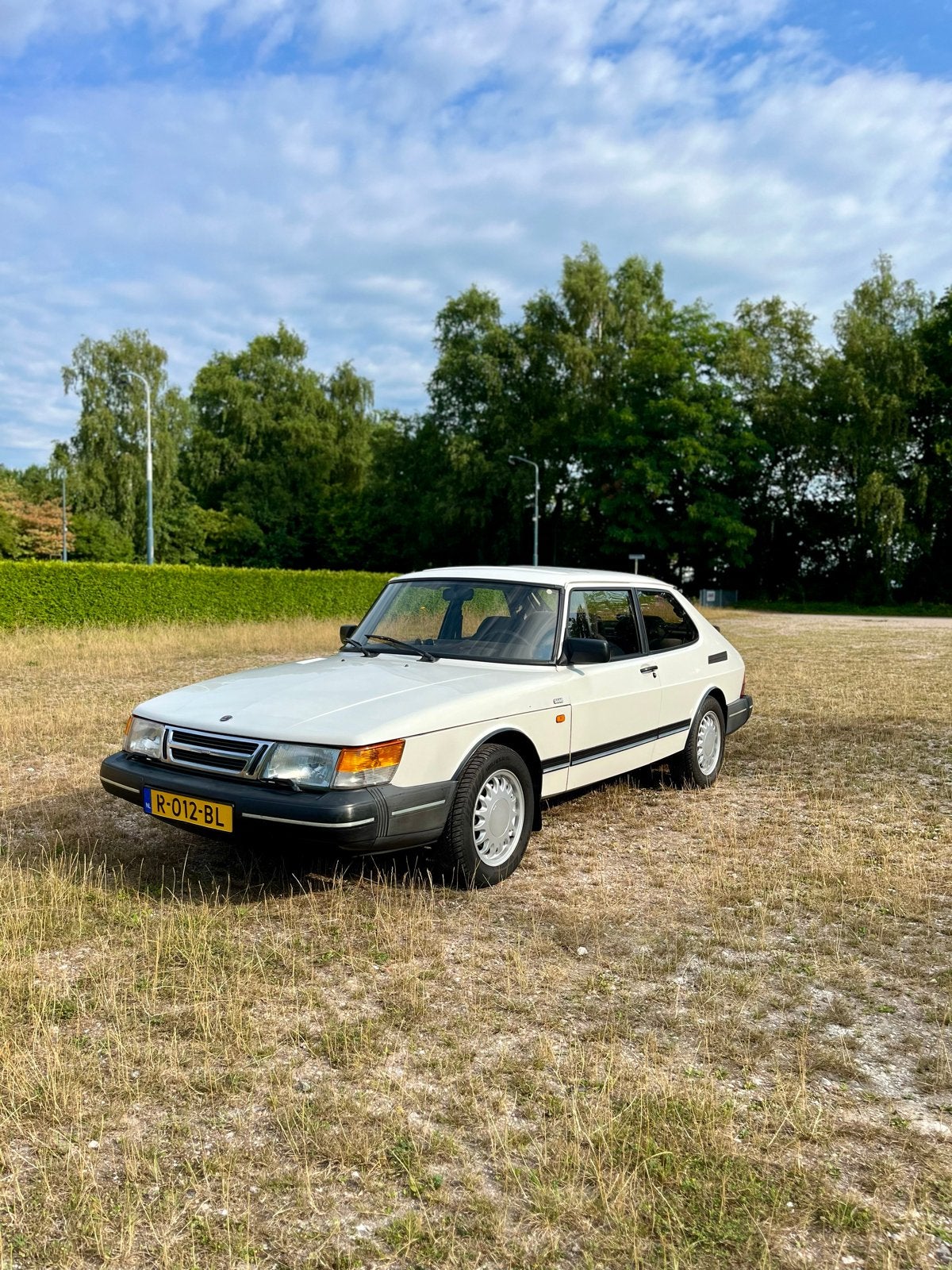 Saab 900 - i 1992 Wit, Auto's, Voorwielaandrijving, 1195 kg, 4 cilinders, Wit