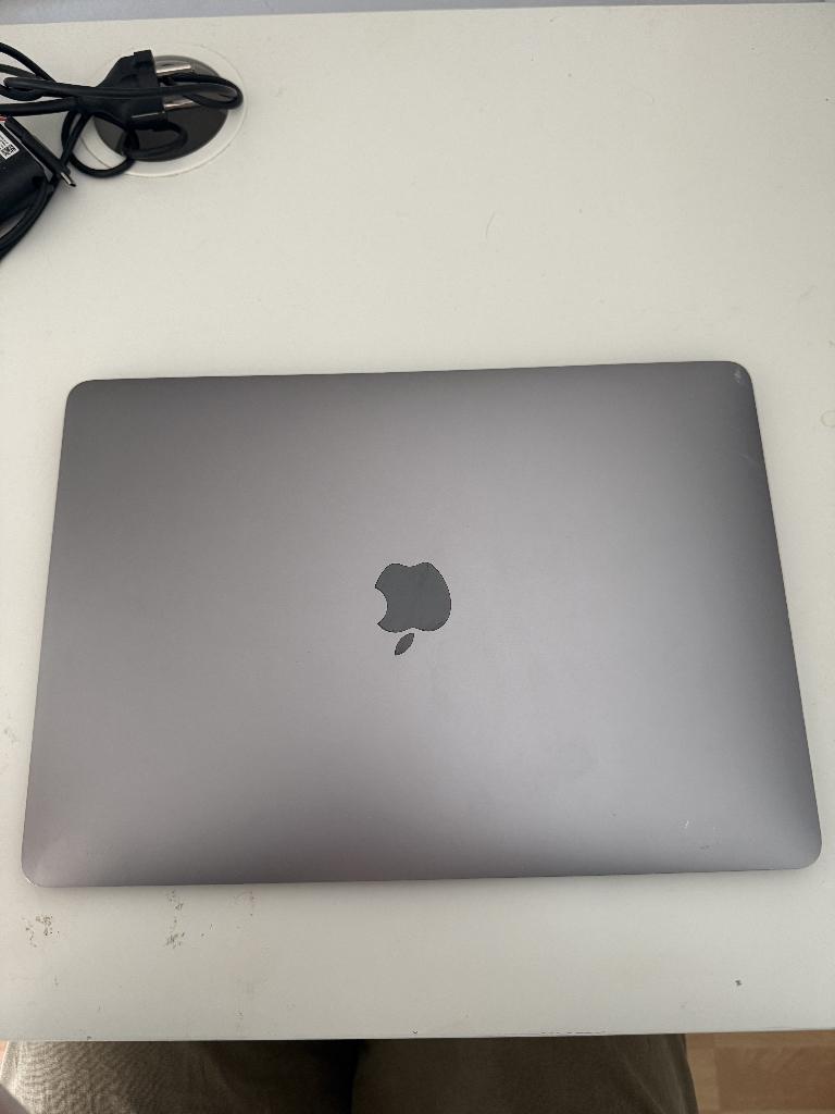 MacBook Air 2018 13-inch 8GB 128GB, Computers en Software, Apple Macbooks, Ophalen, Gebruikt, Qwerty, 8 GB