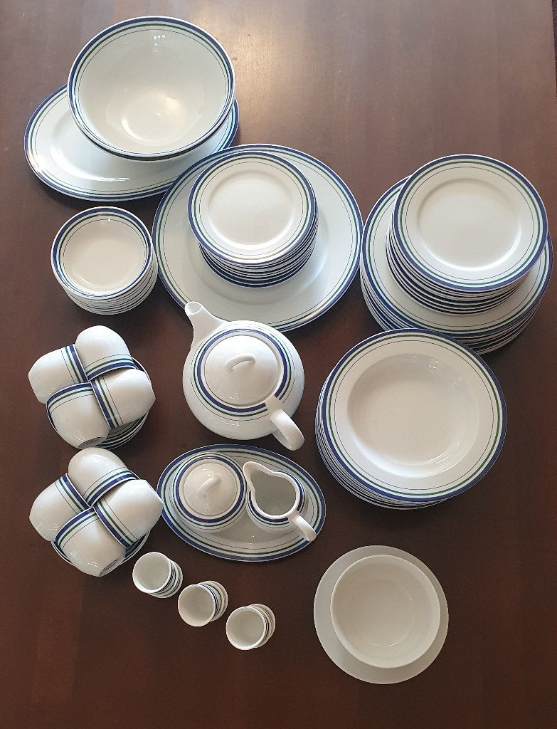 Uitgebreid servies Maastricht Porselein – 8-persoons, Ophalen, Vintage, Zo goed als nieuw, Porselein