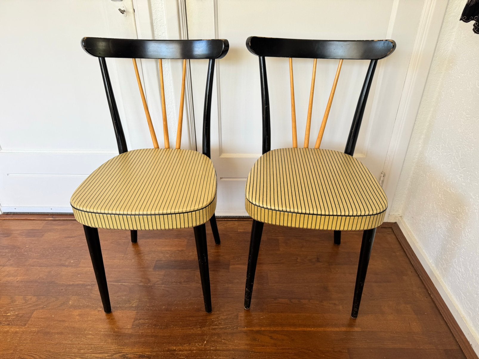 2  Hollandse “Dutch Design” vintage eetkamerstoelen Eros, Antiek en Kunst, Ophalen of Verzenden