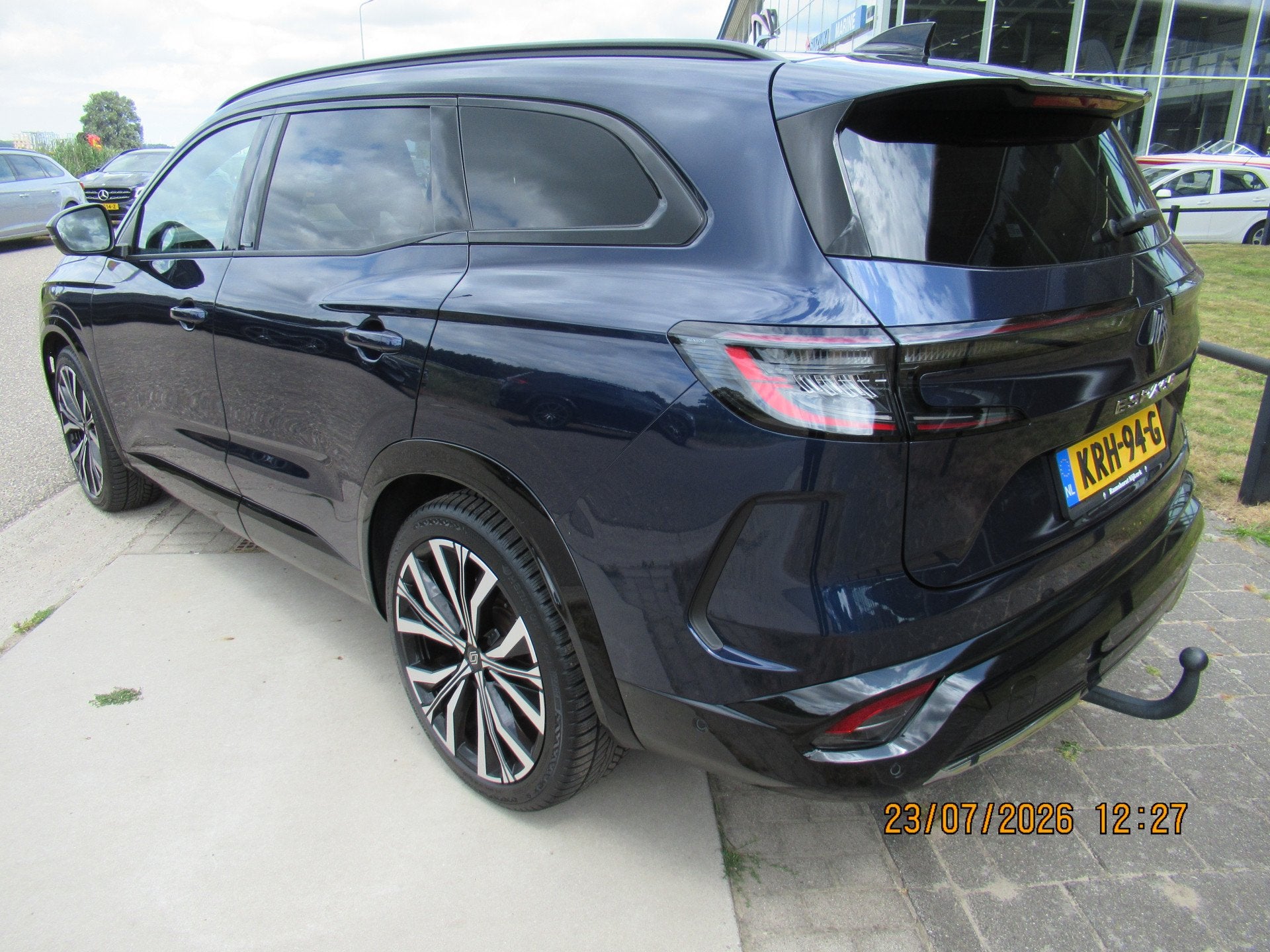 Renault Espace E-Tech full hybrid 200 iconic 7p. Panorama/ H, Auto's, 12 maanden, Euro 6, 1199 cc, Blauw