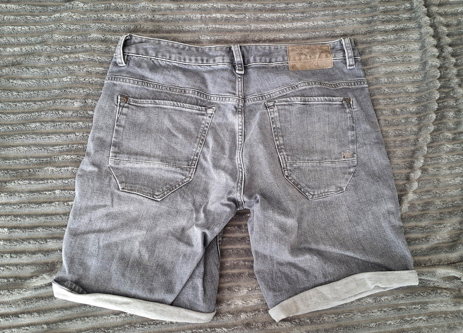 Gedragen grijze spijkerbroek shorts van PME Legend maat 34, Overige jeansmaten, Ophalen of Verzenden, PME Legend, Grijs