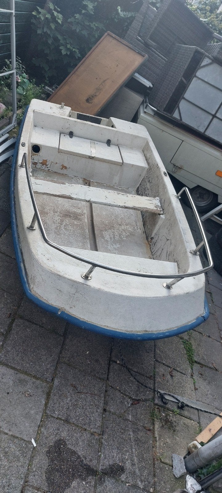 MOET WEG VANDAAG... OPKNAPPER BOOT, Ophalen