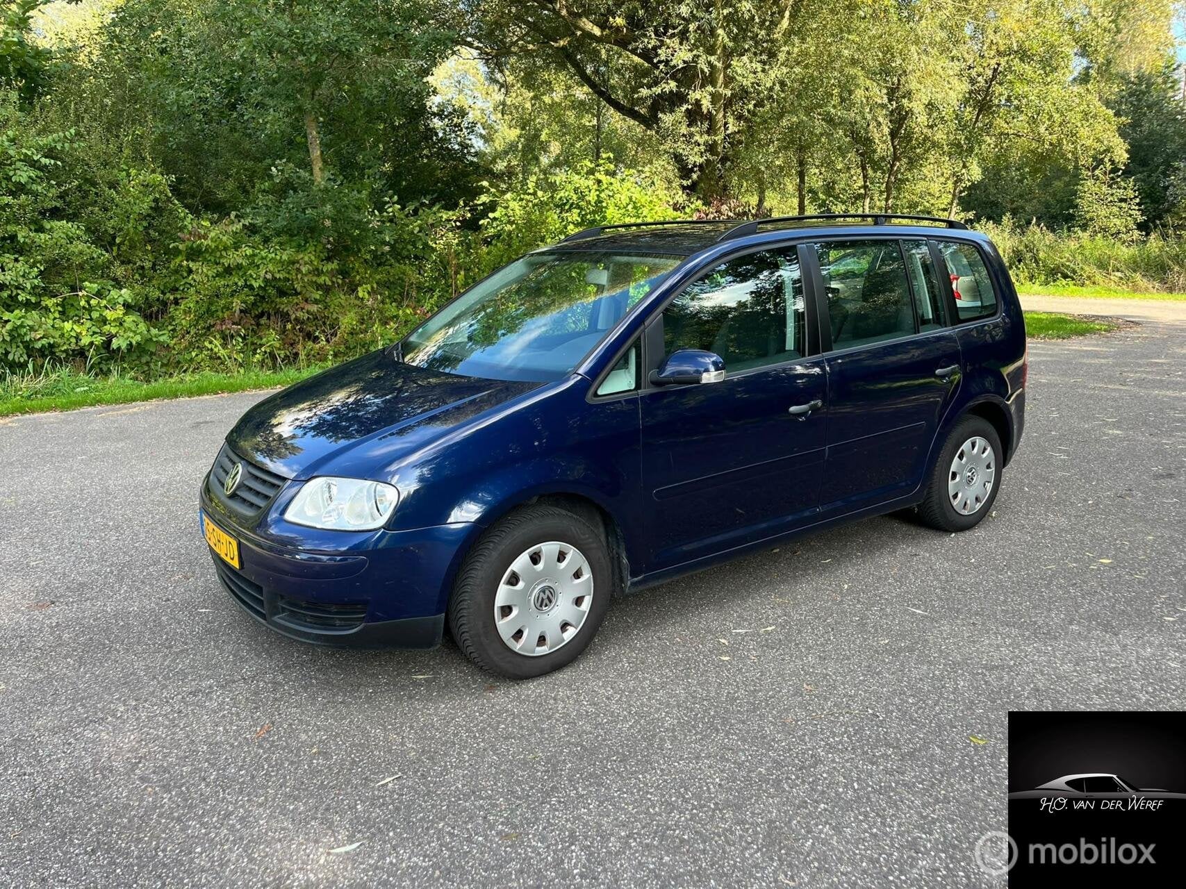 Volkswagen Touran 1.6-16V FSI Business, Voorwielaandrijving, Gebruikt, 4 cilinders, Blauw