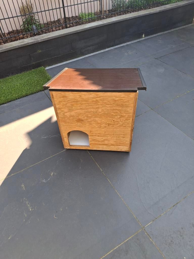 Konijnennachthok, Dieren en Toebehoren, Knaagdieren en Konijnen | Hokken en Kooien, Kooi, 110 cm of meer, Zo goed als nieuw, Ophalen
