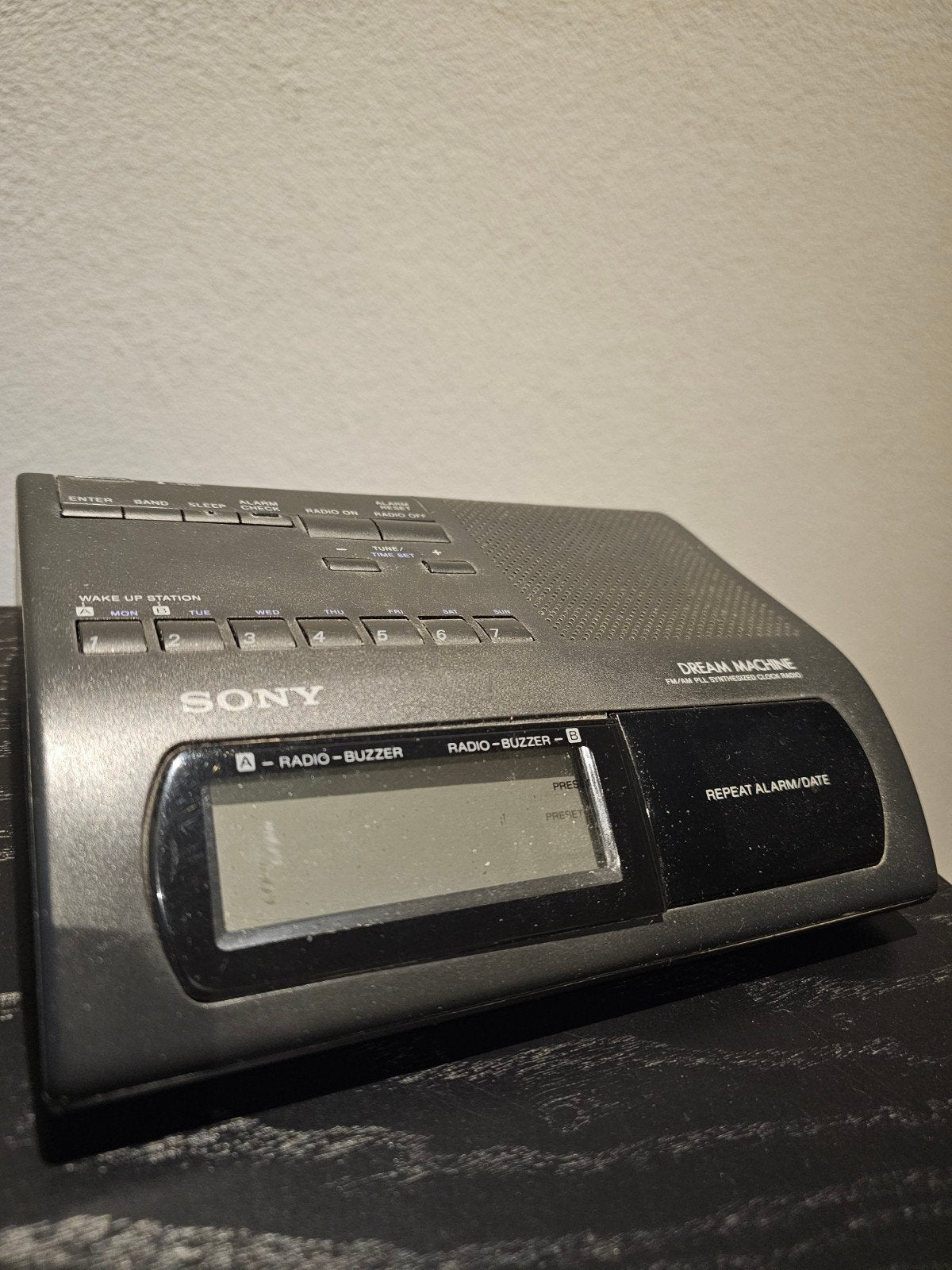 Sony Dream machine wekker radio, Ophalen of Verzenden, Zo goed als nieuw, Analoog