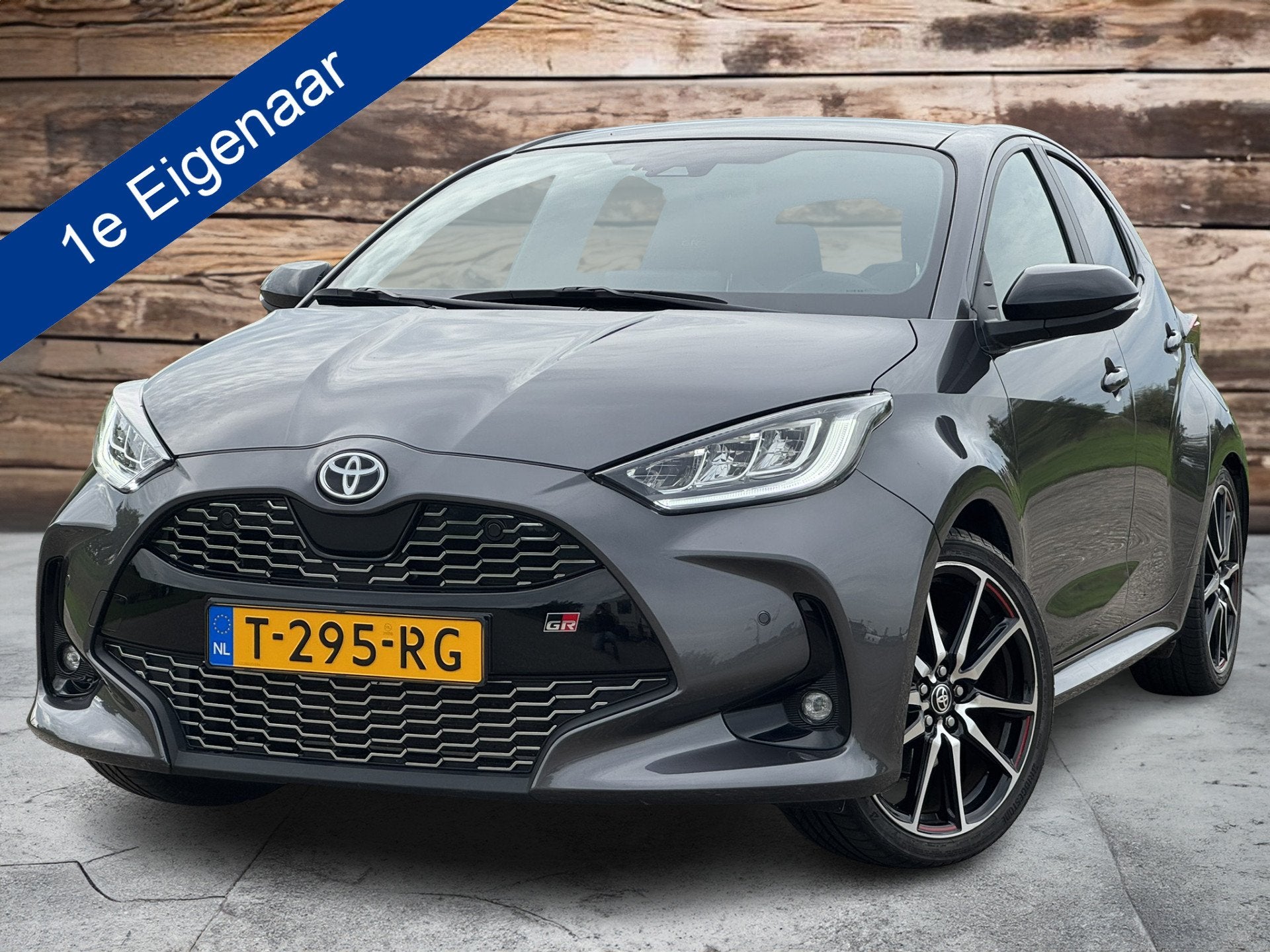 Toyota Yaris 1.5 Hybrid GR Sport 116PK | ZEER MOOI | COMPLEE