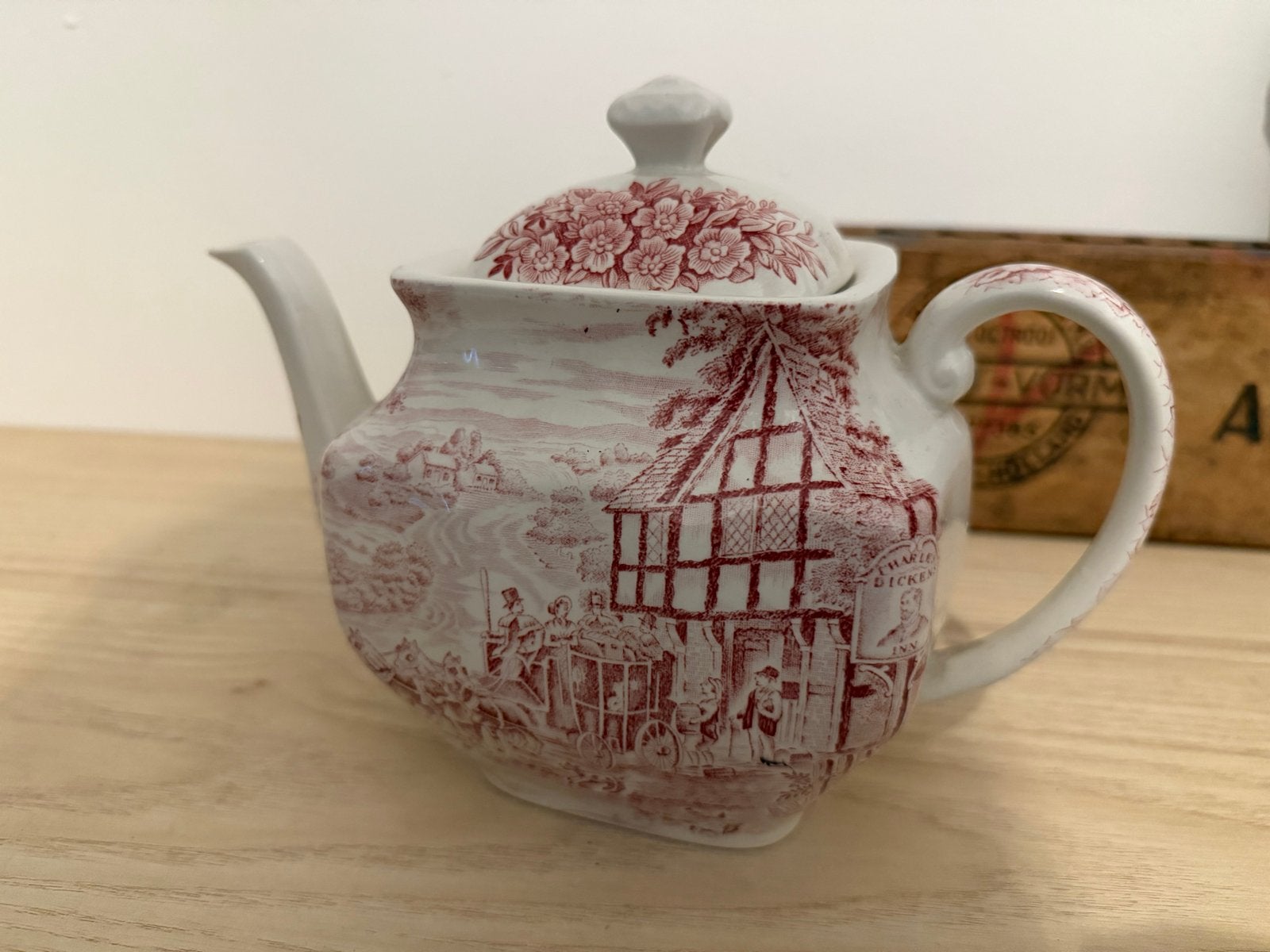 Antieke Enoch Wedgwood Tunstall Theepot - Dickens Coaching D, Antiek en Kunst, Ophalen of Verzenden