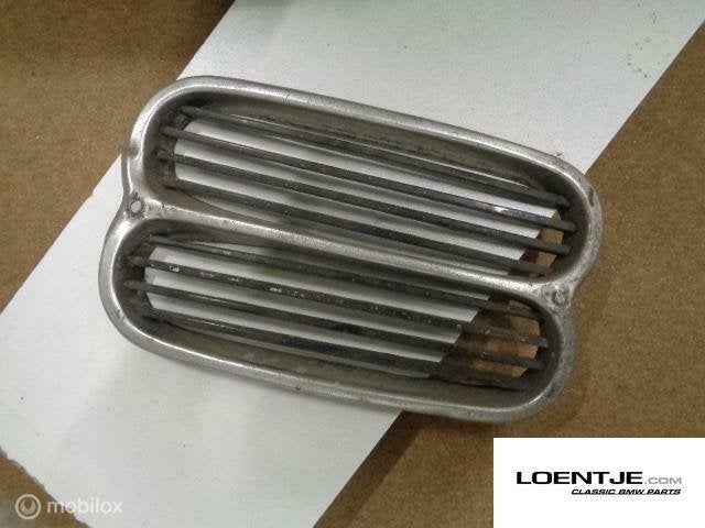 nieren bmw 02 type met chromen grill 1602 1802 2002 etc, Gebruikt, Ophalen of Verzenden, BMW, BMW