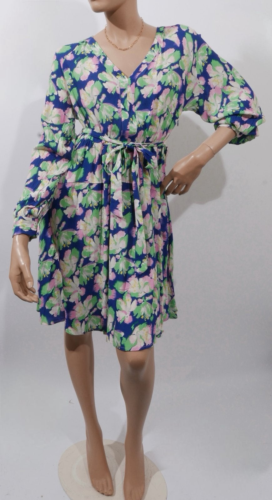 POM AMSTERDAM gebloemde jurk maat 40 NIEUW, Kleding | Dames, Jurken, Maat 38/40 (M), Overige kleuren, Ophalen of Verzenden, Zo goed als nieuw