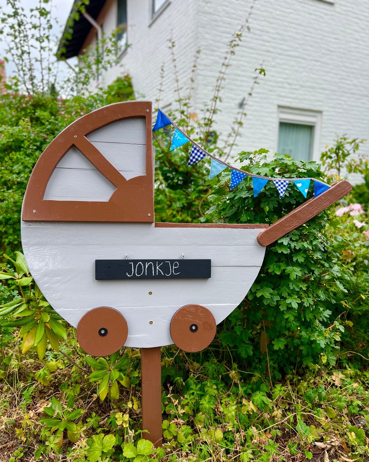 Geboorte bord kinderwagen met feestslinger, Kinderen en Baby's, Kraamcadeaus en Geboorteborden, Ophalen, Zo goed als nieuw