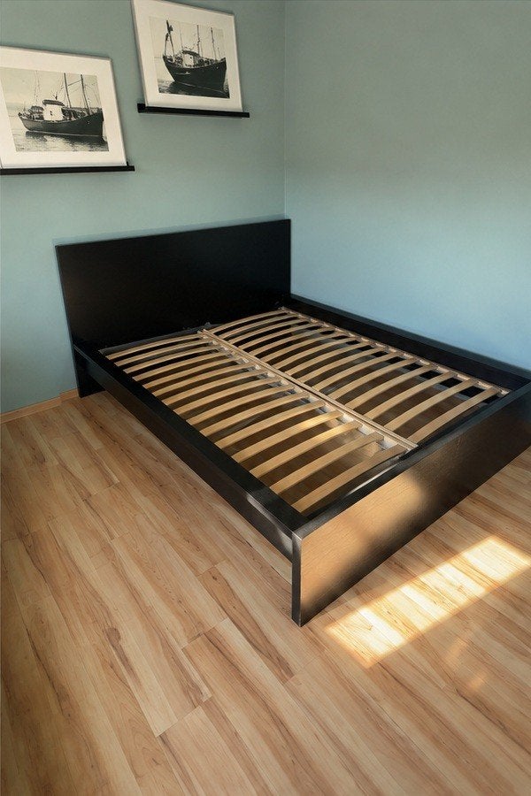 IKEA MALM bedframe hoog 160x200 zwartbruin + lattenbodem, Ophalen, Gebruikt, Zwart, Tweepersoons
