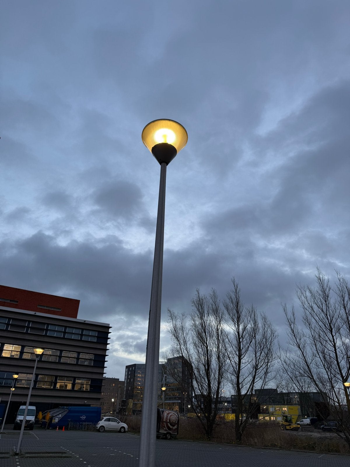 Lantaarnpalen 4 meter hoog met led verlichting 20 st., Ophalen of Verzenden, Gebruikt