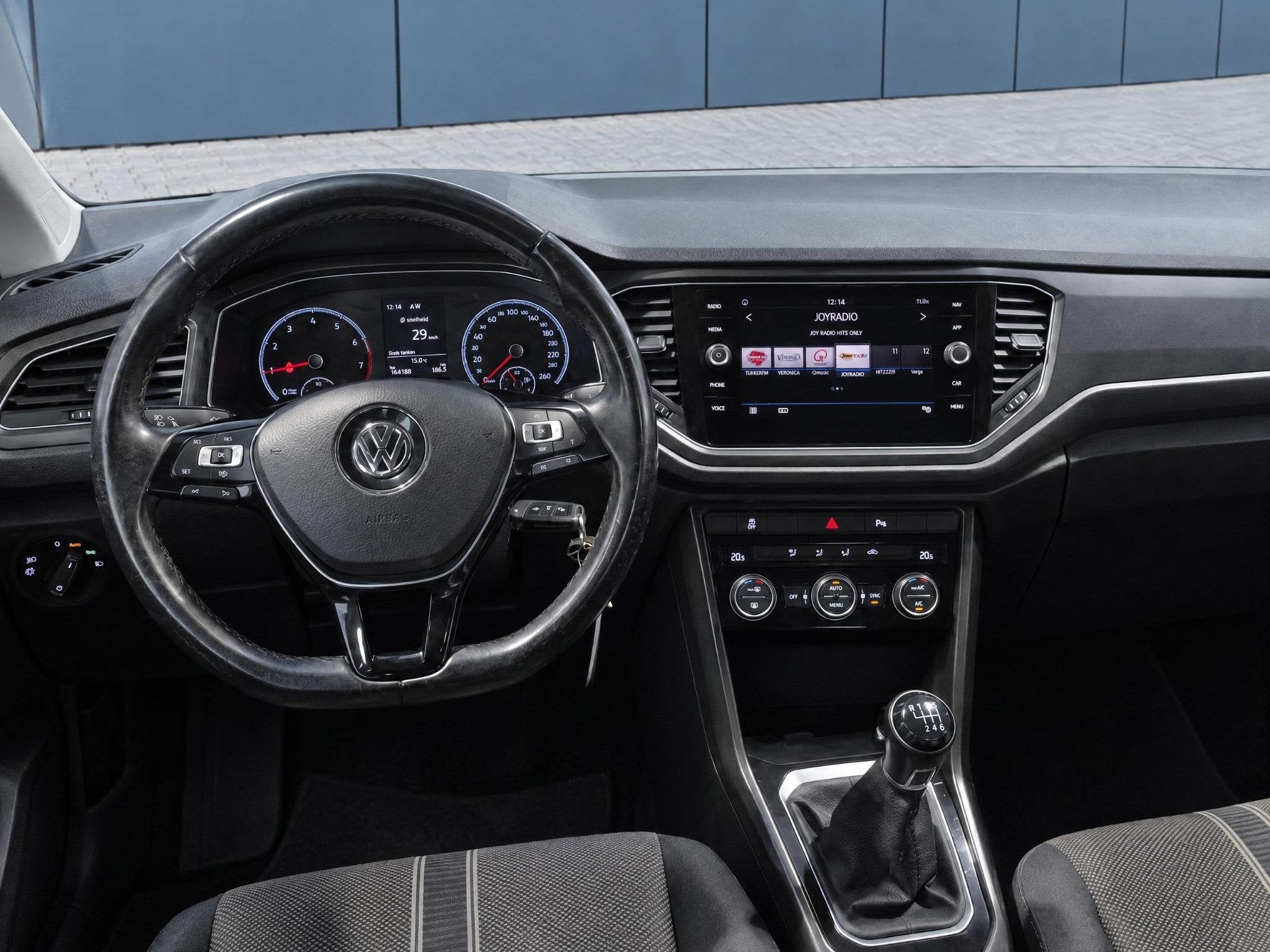 Volkswagen T-Roc 1.5 TSI Sport | Incl. 12 maanden garantie |, Voorwielaandrijving, Stof, 4 cilinders, 150 pk