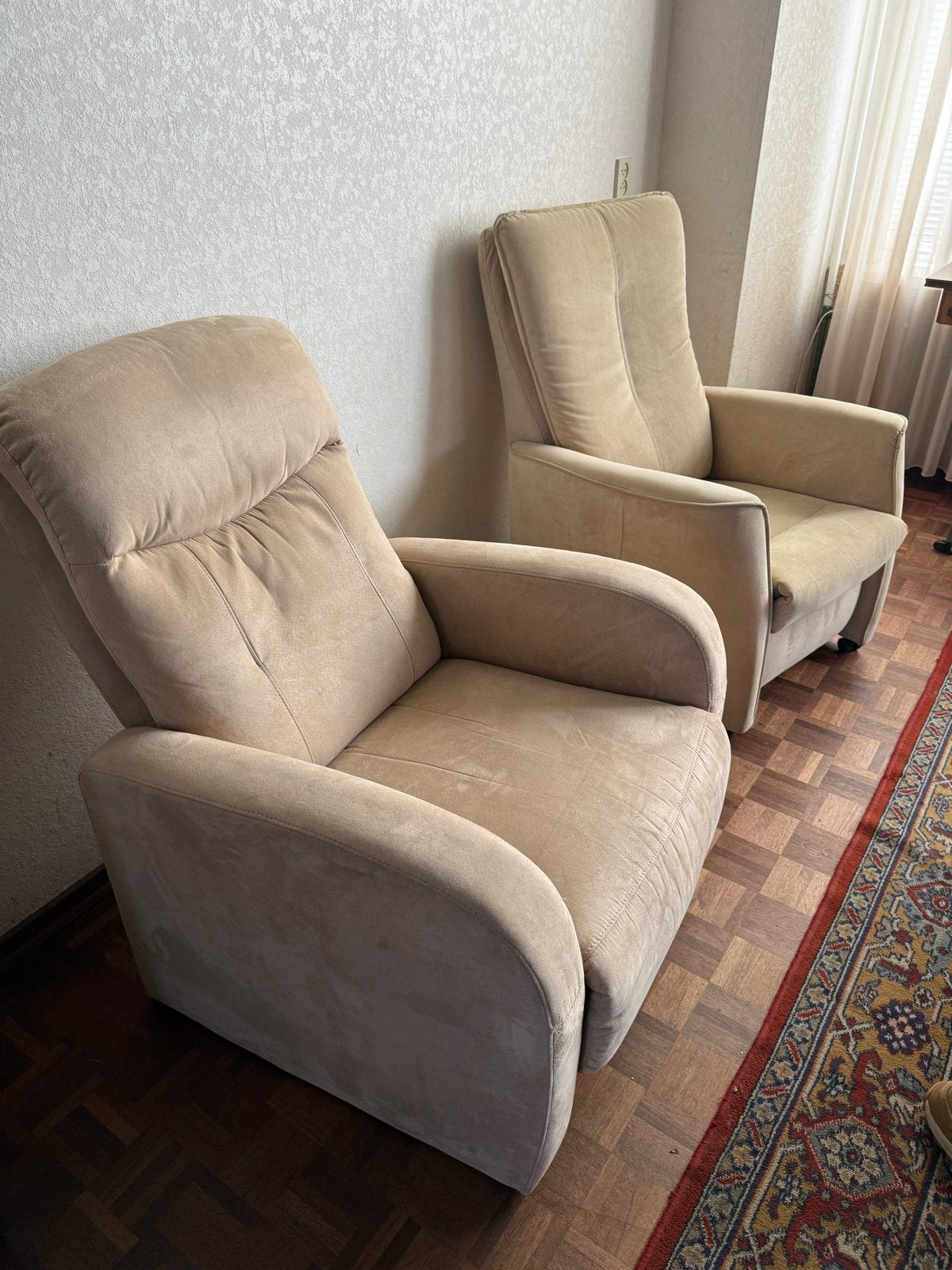 Prachtige lounge fauteuil - Zeer goede staat, Ophalen, Zo goed als nieuw, Stof, 75 tot 100 cm