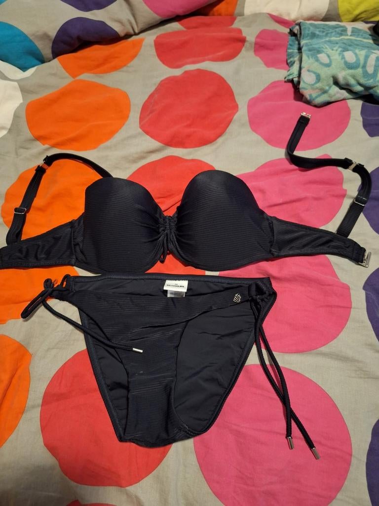 Donkerblauwe bikini met bandjes, Blauw, Nieuw, Ophalen of Verzenden, Onbekend