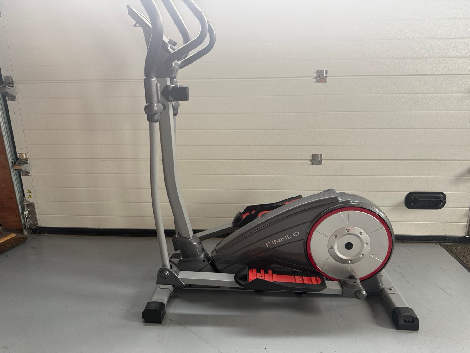 Finnlo crosstrainer in Nieuwstraat, Ophalen, Zo goed als nieuw, Crosstrainer