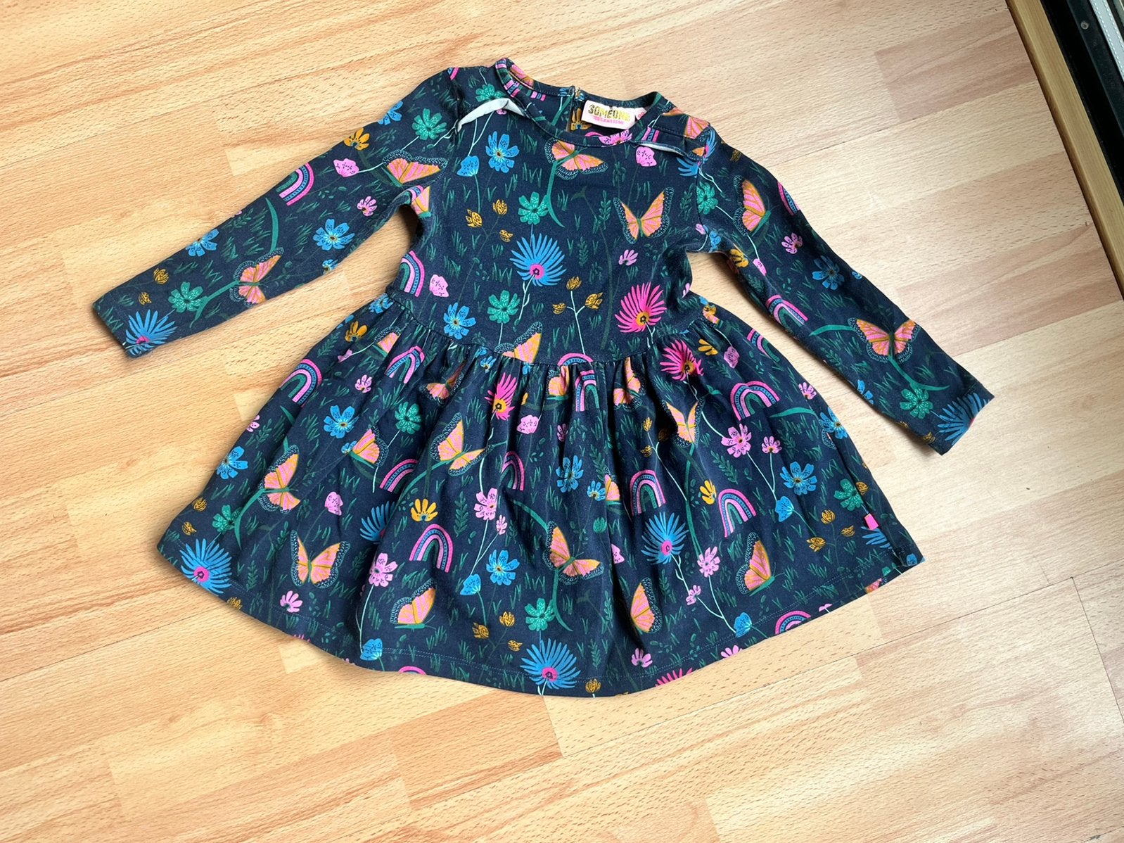Super vrolijk jurkje Someone 100% Awesome maat 92, Kinderen en Baby's, Kinderkleding | Maat 92, Ophalen of Verzenden, Nieuw, Meisje