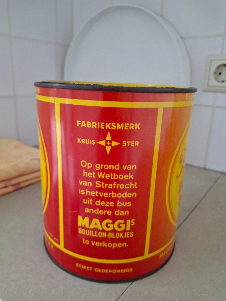 Maggi blik , 1000 blokjes a 3 gram, Verzamelen, Blikken, Ophalen of Verzenden, Gebruikt, Overige
