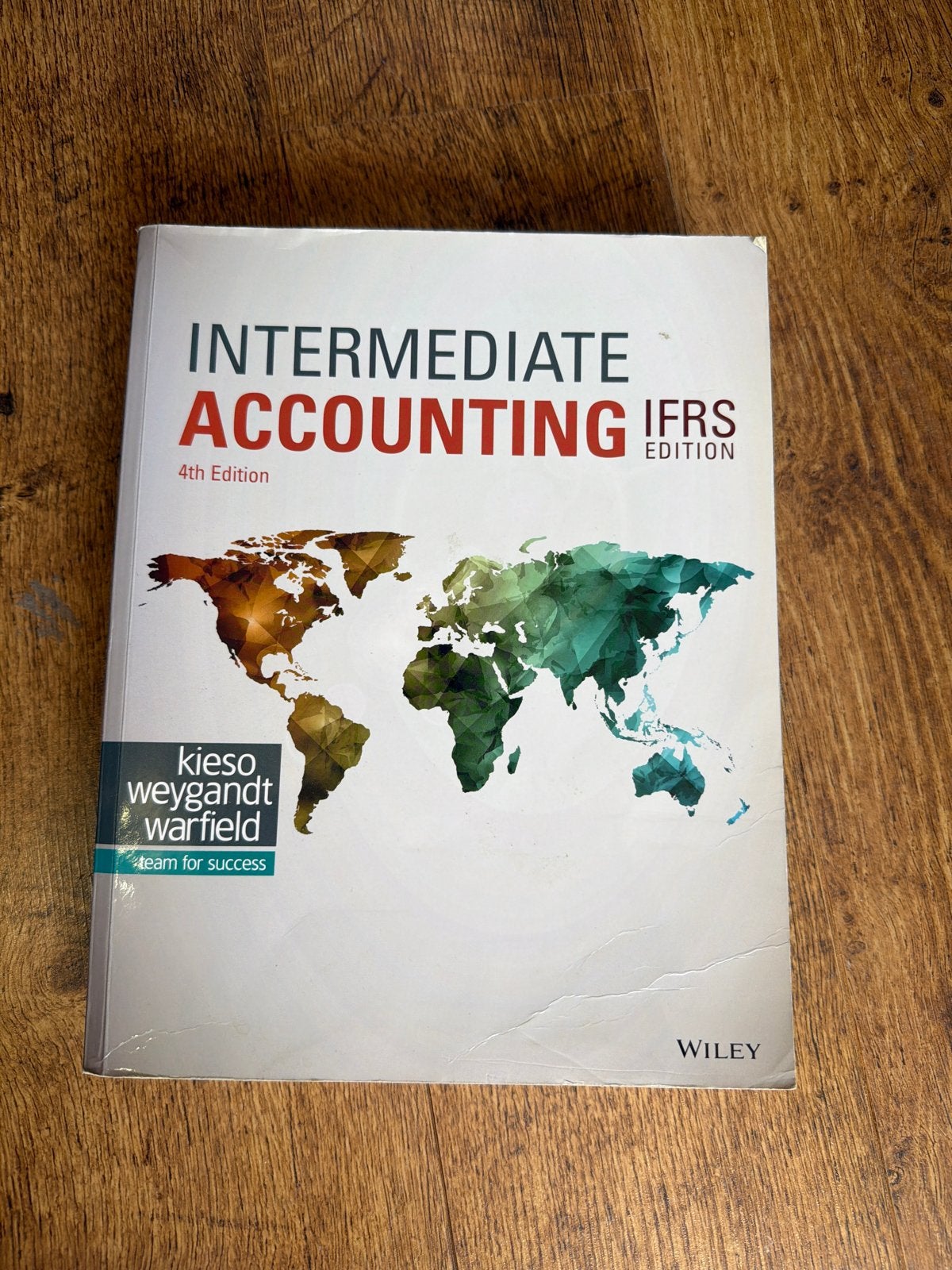 Intermediate Accounting IFRS - Erasmus Universiteit, Ophalen of Verzenden, Gelezen, Economie en Marketing