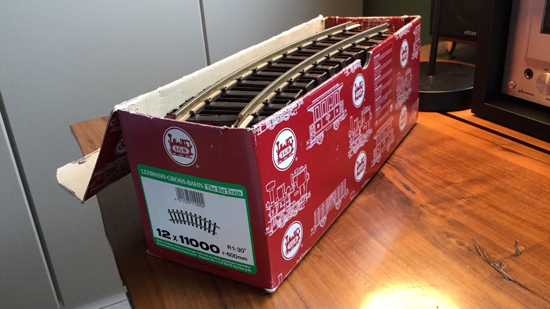 LGB 12 x 11000 bocht R1 €4 ,— per stuk!, Gelijkstroom, Rails, Ophalen of Verzenden, Zo goed als nieuw