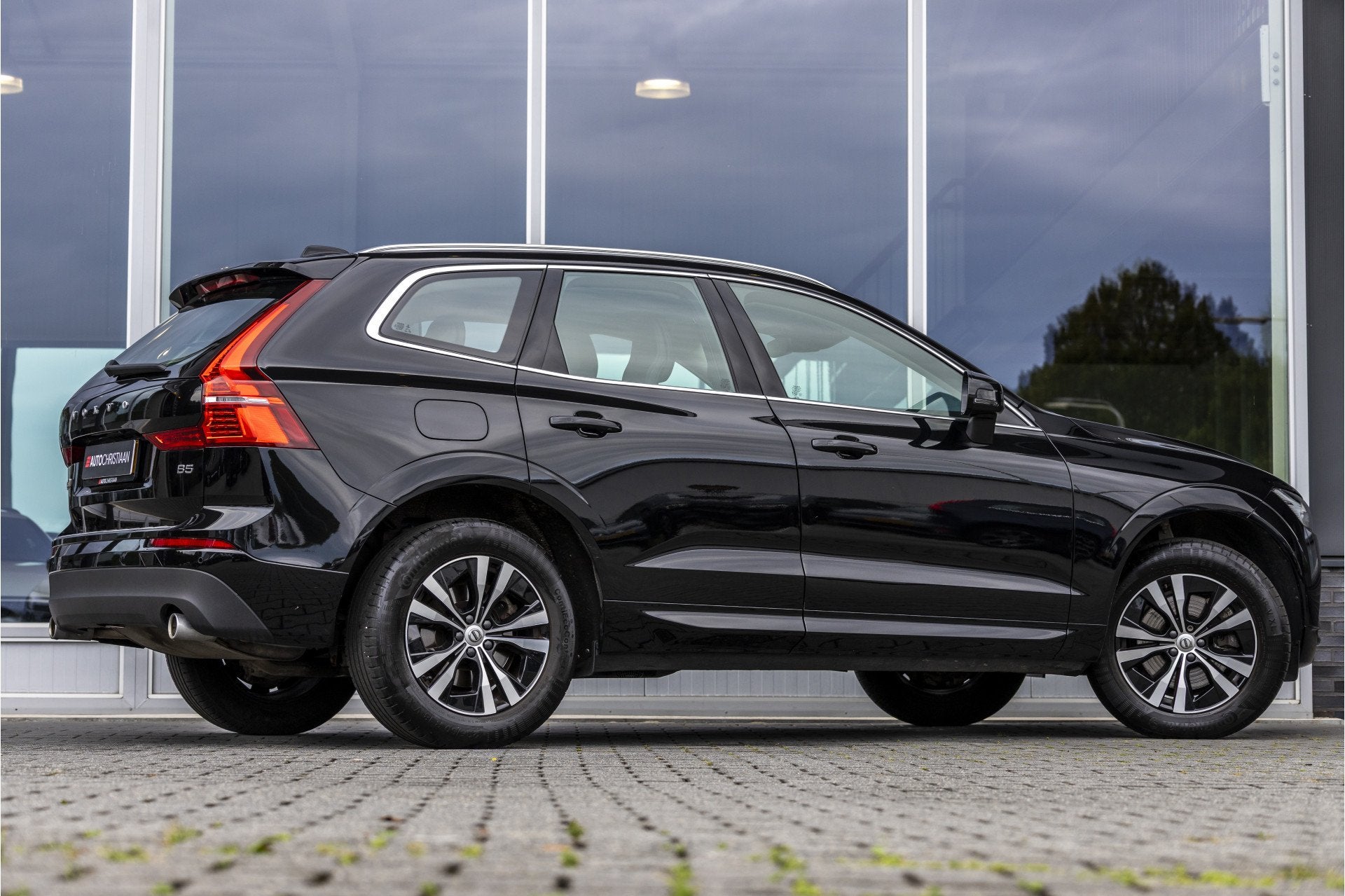 Volvo XC60 2.0 B5 Inscription | Harman Kardon | E-Trekhaak, Auto's, 12 maanden, Gebruikt, 4 cilinders, Leder en Stof