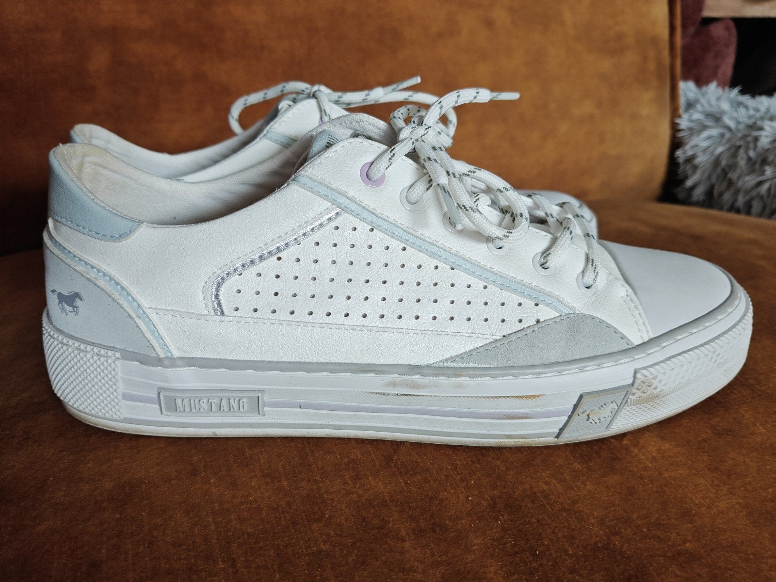 Mustang leren sneakers wit Maat 41, Wit, Ophalen of Verzenden, Mustang, Sneakers of Gympen