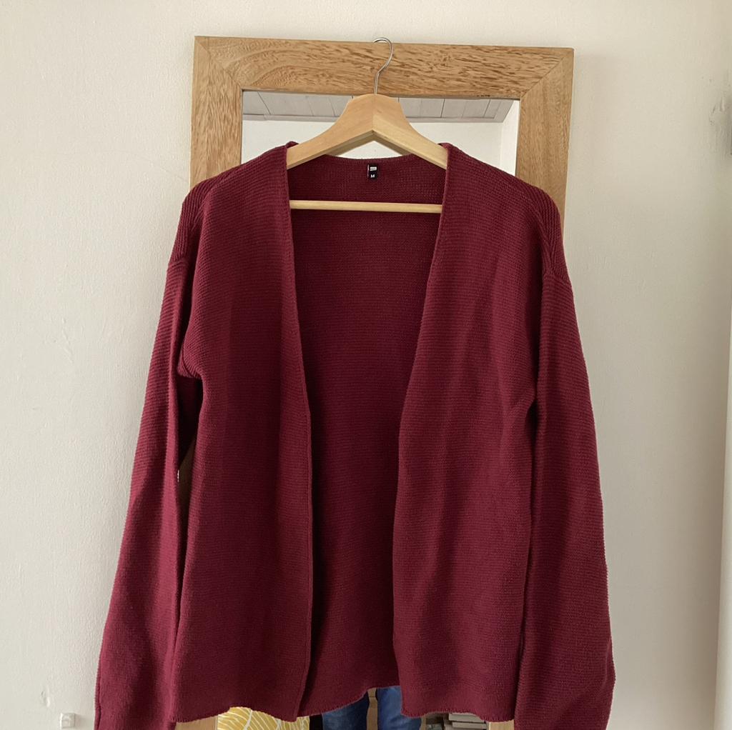 HEMA Bordeauxrood gebreid vest, maat M, Ophalen of Verzenden, Zo goed als nieuw, Maat 38/40 (M), Rood