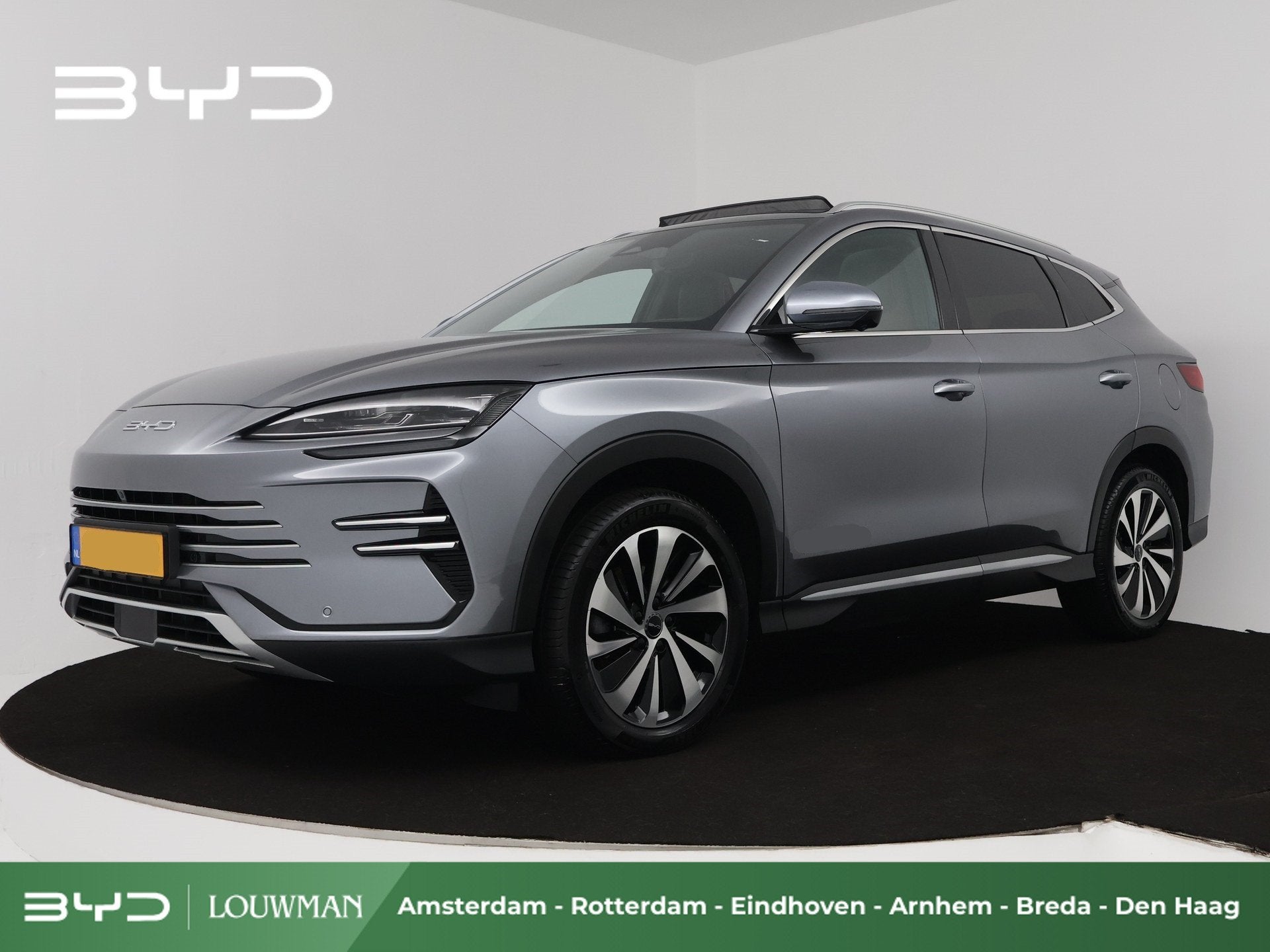 BYD SEAL U 1.5 DM-i FWD Boost | Inclusief € 3000,- ACTIE |, Auto's, Dealer onderhouden, Seal U, 1498 cc, Zwart