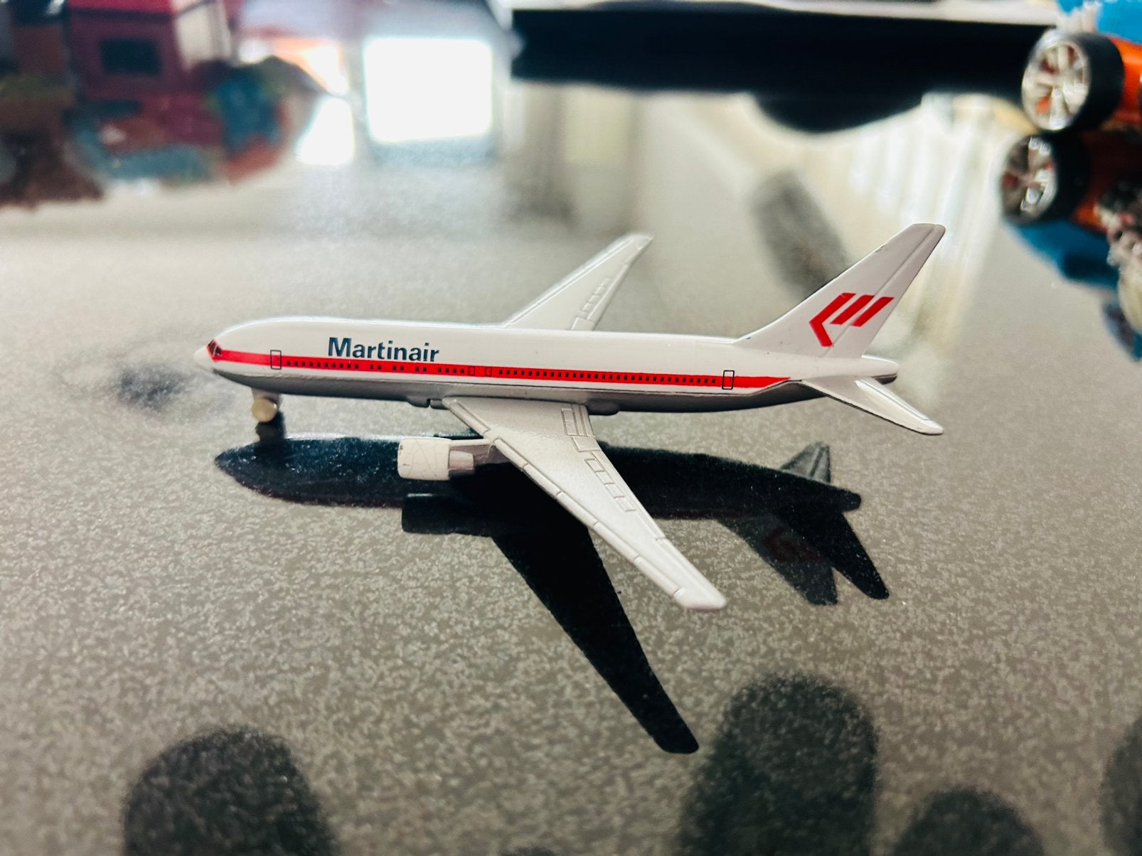 Martinair model vliegtuig 767, Verzamelen, Ophalen of Verzenden, Zo goed als nieuw