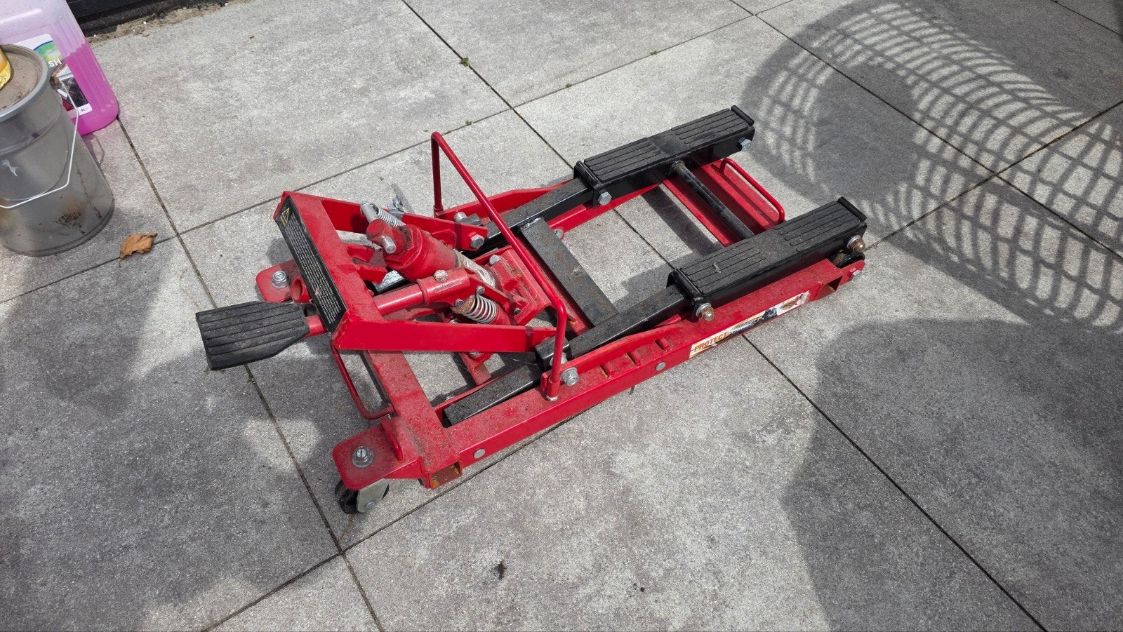 Motor krik, Ophalen, Gebruikt